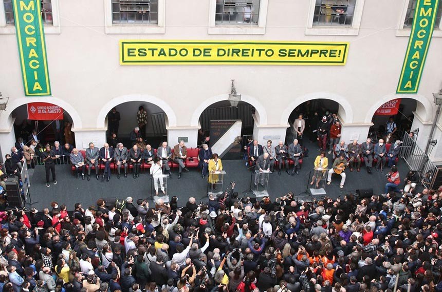 Manifesto de 11 de agosto marca uma guinada em defesa da democracia no Brasil