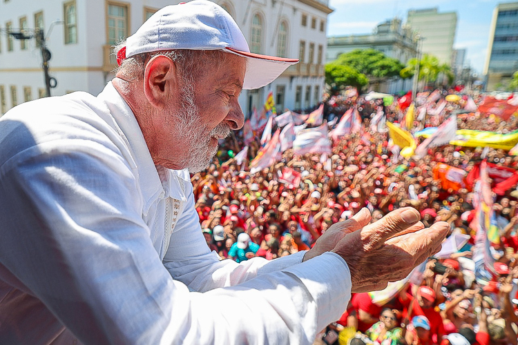 Em SP, Lula amplia votação do PT em todas as cidades. Bolsonaro perde votos em 3 a cada 4 municípios